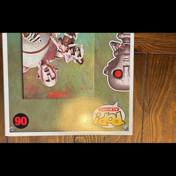 Queen funko pop - Picture 2 of 2